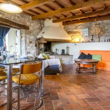 Casa Mazzocchi Vista Su Poppi Villa Eksteriør bilde