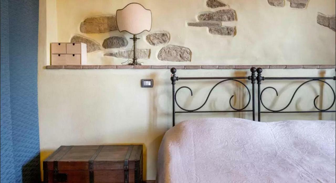 Casa Mazzocchi Vista Su Poppi Villa Eksteriør bilde